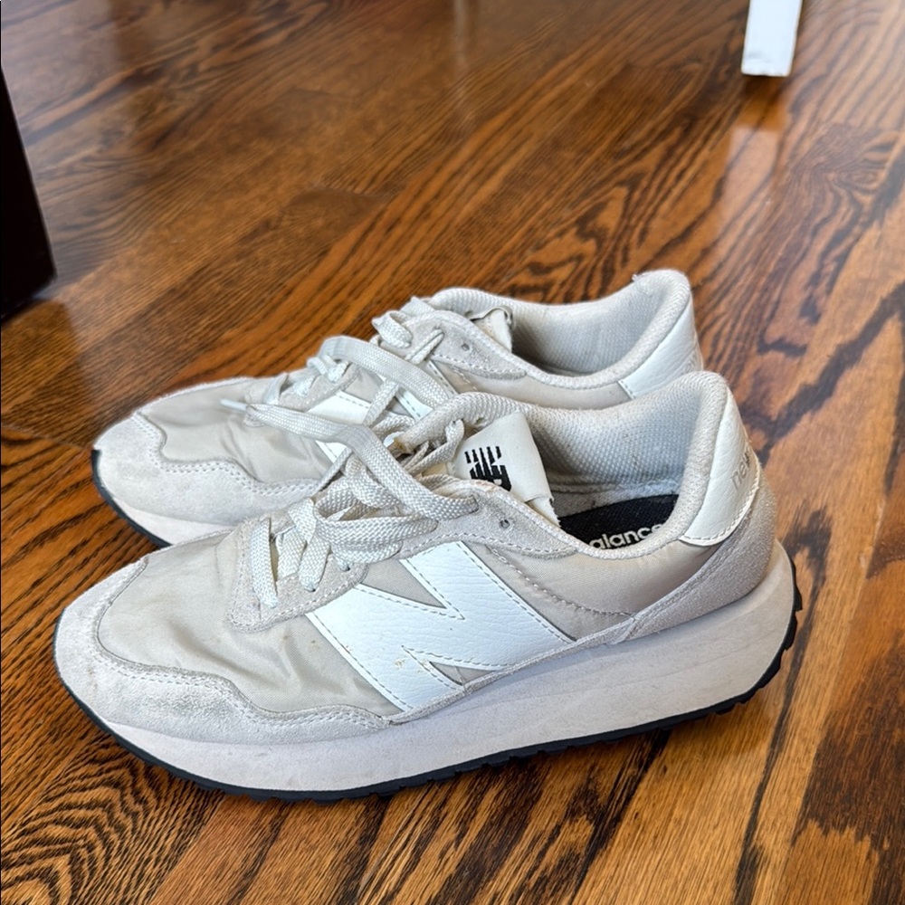 New balance 237 sneakers white size 6
